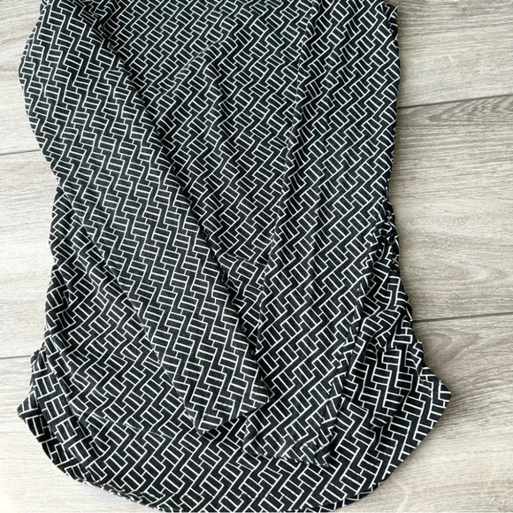 Michael Kors  Stretch Cold Shoulder Long Sleeve Tunics - Picture 6 of 16